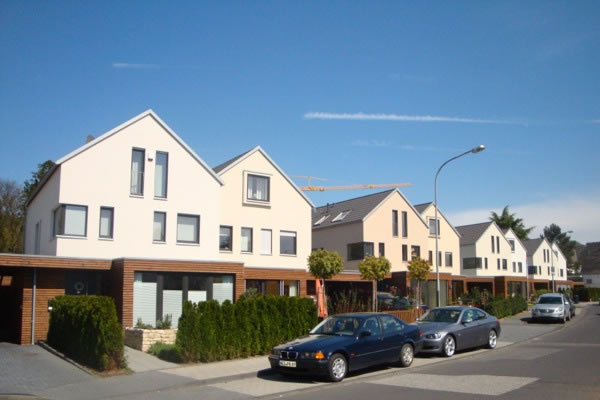H&auml;user Brückenstra&szlig;e - alle